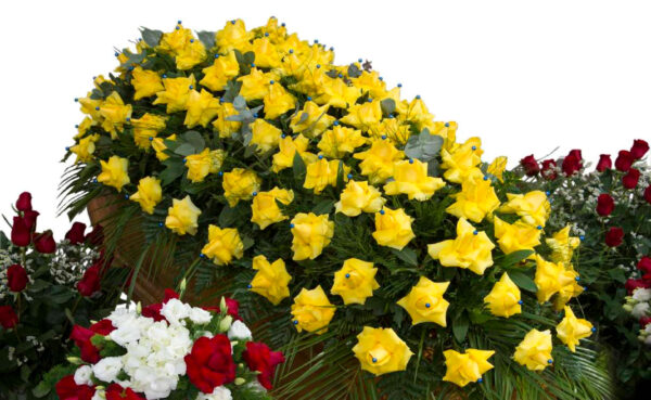 Copricassa_di_Rose_Gialle_con_Perla_Blu