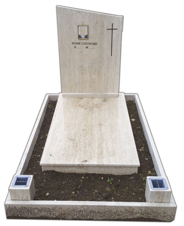 Monumentino_in_travertino_M19